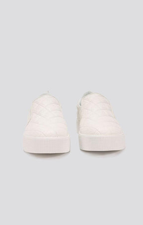 sneakers / White Slip On Sneakers